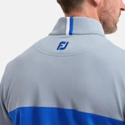 FootJoy Colour Blocked Chill-Out 1/2 Zip Golf Pullover 10 FootJoy Colour Blocked Chill-Out 1/2 Zip Golf Pullover -Calla Golf Club Shop FootJoy SS22 Colour Blocked Chill Out 1 2 Zip Golf Sweater Dove Grey Royal 88403 model 2