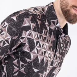 Galvin Green Makai Golf Polo Shirt -Calla Golf Club Shop Galvin Green AW22 Makai Polo Shirt G136077 SHGAL566 L Black Sharkskin White Model 2