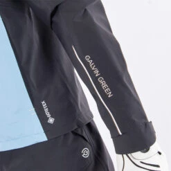 Galvin Green Albert Waterproof Golf Jacket 16 Galvin Green Albert Waterproof Golf Jacket -Calla Golf Club Shop Galvin Green SS22 Albert Waterproof Jacket G130067 WJGAL430 Blue bell Black White Model 5