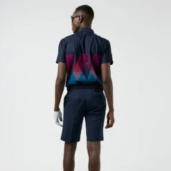 J.Lindeberg Active Argyle Golf Shorts -Calla Golf Club Shop J.Lindeberg SS22 Active Argyl Golf Short P1345071 Navy Model 2