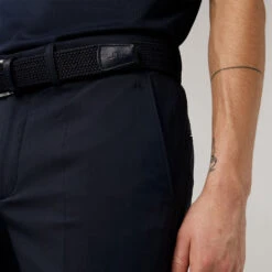 J.Lindeberg Elof Golf Trouser -Calla Golf Club Shop J.Lindeberg SS22 Elof Trouser JL GMPA05222 6855 Code TRLIN016 34 W 32 Leg Navy model 3