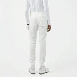J.Lindeberg Rick Cuff Jogger Golf Trouser -Calla Golf Club Shop J.Lindeberg SS22 Rick Golf Trouser White GMPA06302 0000 Code TRLIN026 34 W 32 Leg Model 2