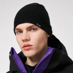Oakley Backbone Golf Beanie -Calla Golf Club Shop Oakley Backbone Golf Beanie Blackout 4