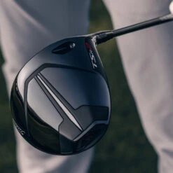 TaylorMade Titleist Ladies TSR2 Golf Driver (Custom Fit) -Calla Golf Club Shop Titleist TSR2 Golf Driver Lifestyle 1