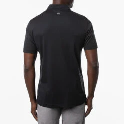 TravisMathew River Basin Golf Polo Shirt 11 TravisMathew River Basin Golf Polo Shirt -Calla Golf Club Shop Travis Mathew SS21 River Basin Golf Polo Shirt 1MW150 SHTRA059 L Black Model 3